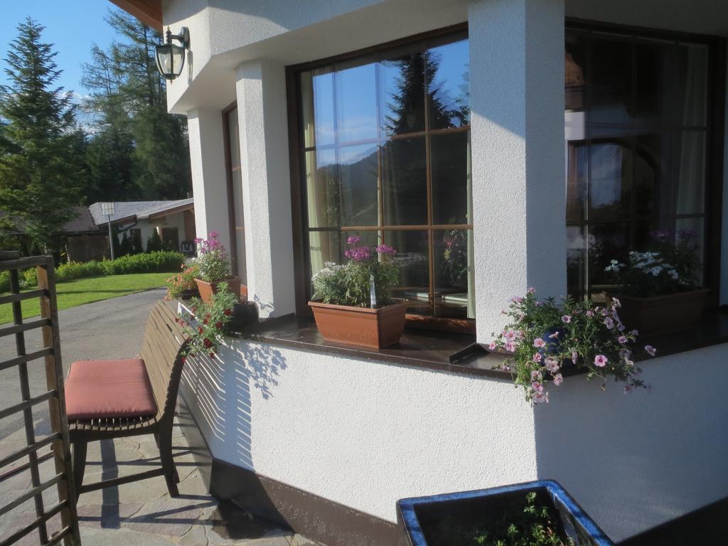 Landhaus Charlotte Am Geigenbuehel -Apartments Seefeld in Tirol Exterior foto