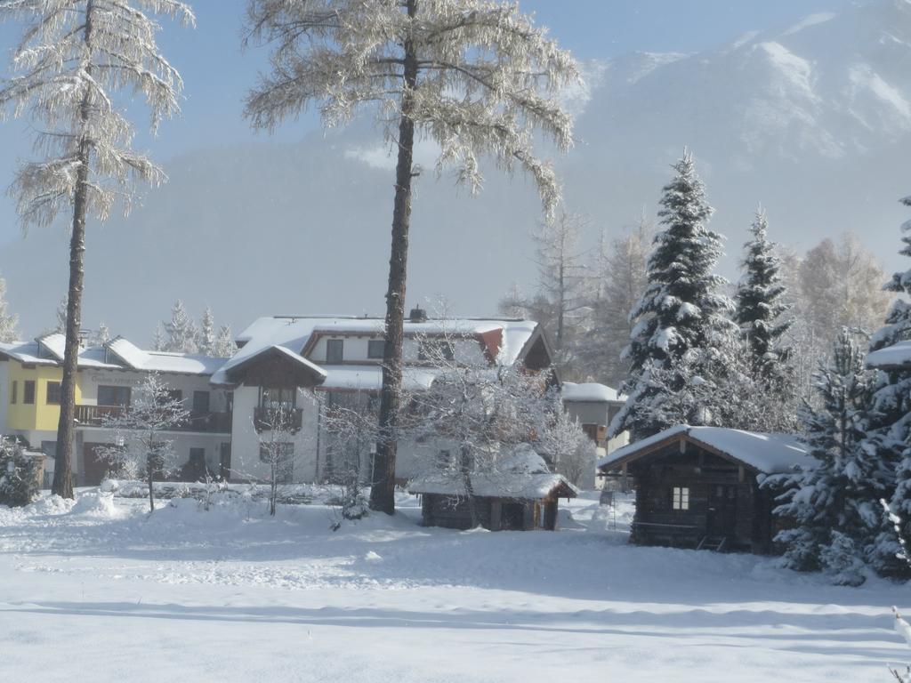 Landhaus Charlotte Am Geigenbuehel -Apartments Seefeld in Tirol Exterior foto