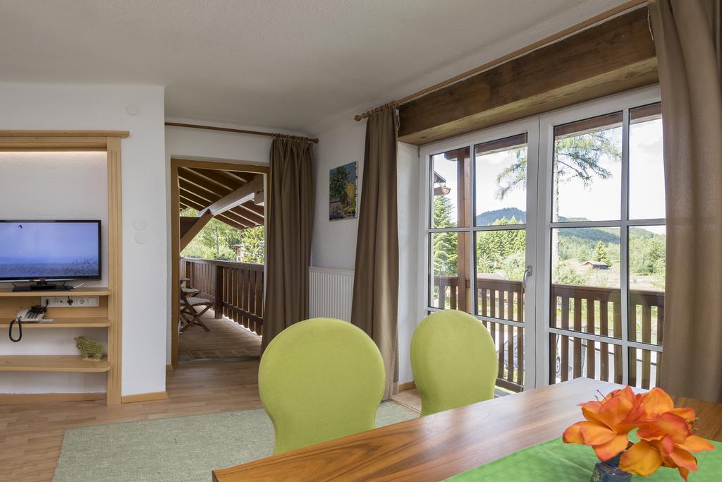 Landhaus Charlotte Am Geigenbuehel -Apartments Seefeld in Tirol Exterior foto